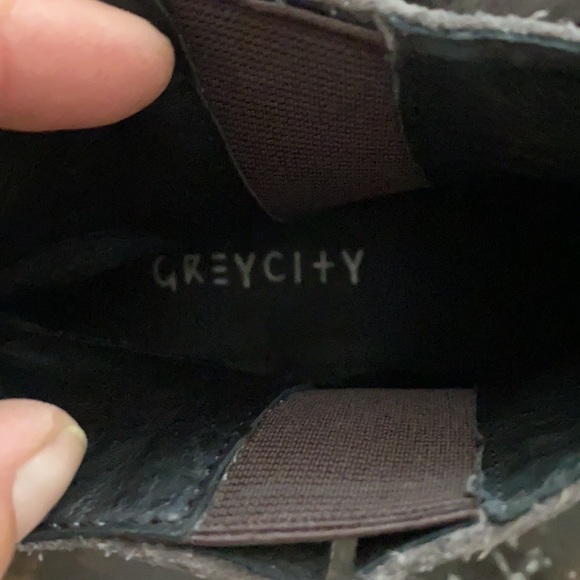 Grey suede/leather ankle boot - Picture 5 of 7